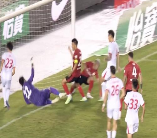热议亚泰绝平海牛：在死亡边缘活下来，这轮补时都是心惊肉跳