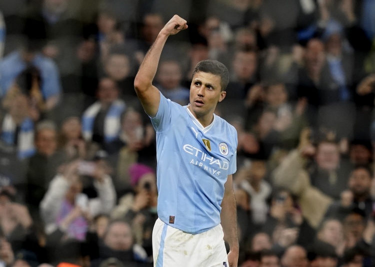 曼城列罗德里数据欧冠直塞次数第一英超传球次数第一