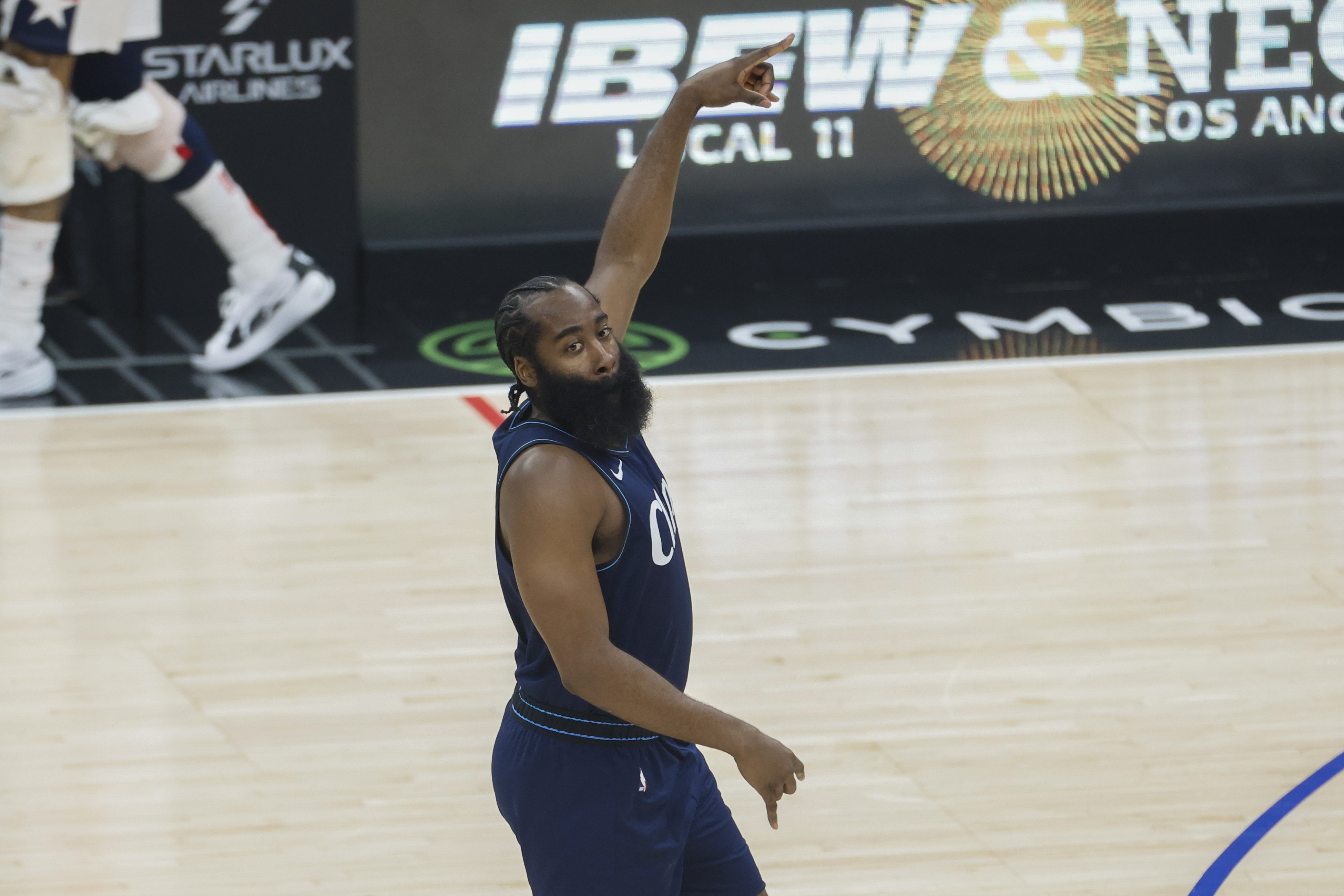 马克杰克逊:快船需要今天这样的哈登他需要保持侵略性