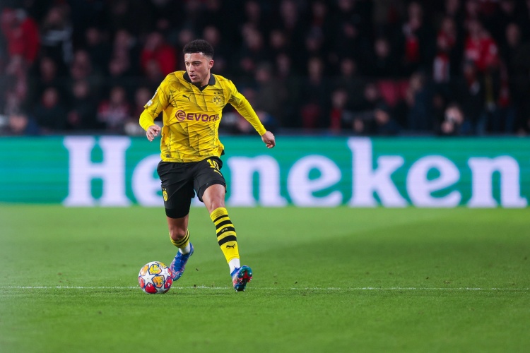 桑乔在多特打进欧冠决赛,曼联欧冠垫底出局欧联也没得踢