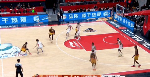 26岁广西球王，在质疑声中成为本土得分王