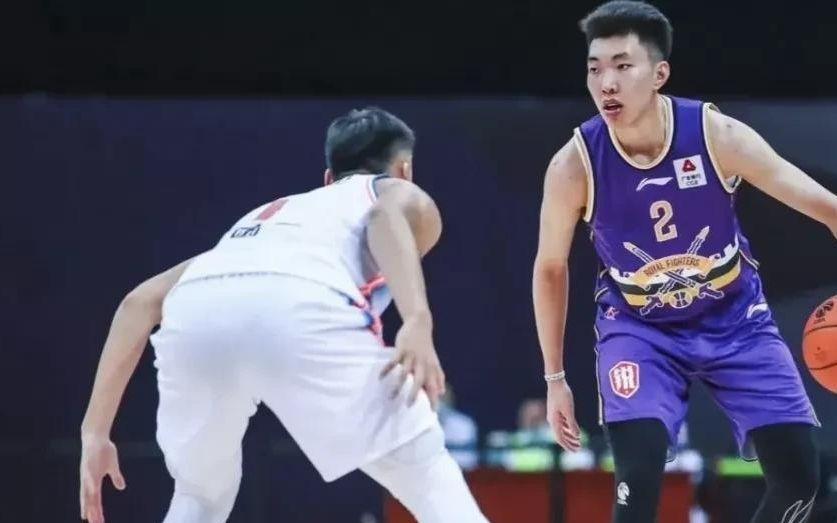 CBA常规赛！四川主场对阵北控，左朕年率队死磕基兹林克、廖三宁