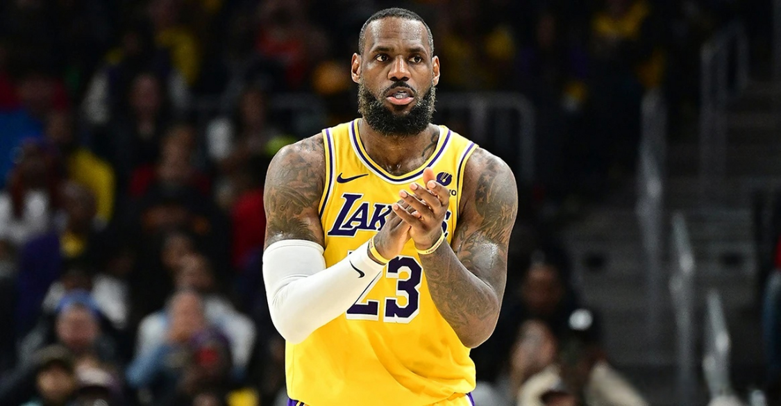 41岁詹姆斯场均得分超同期贾巴尔、