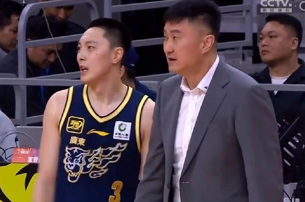 广东男篮胡明轩需要休息，赵睿小伤大养，青岛男篮裁掉两外援