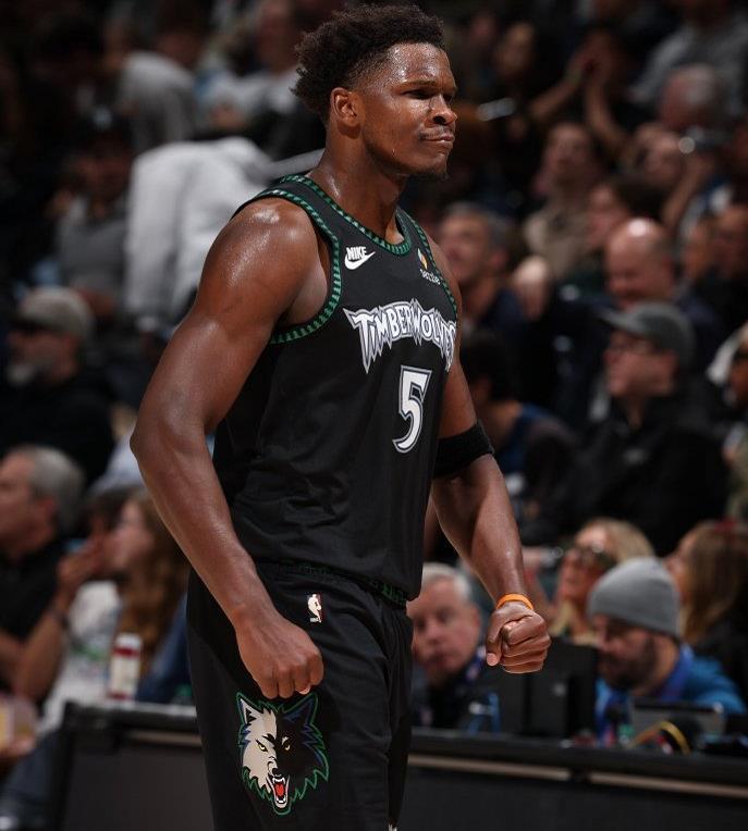 三喜临门！史诗级里程碑达成：爱德华兹