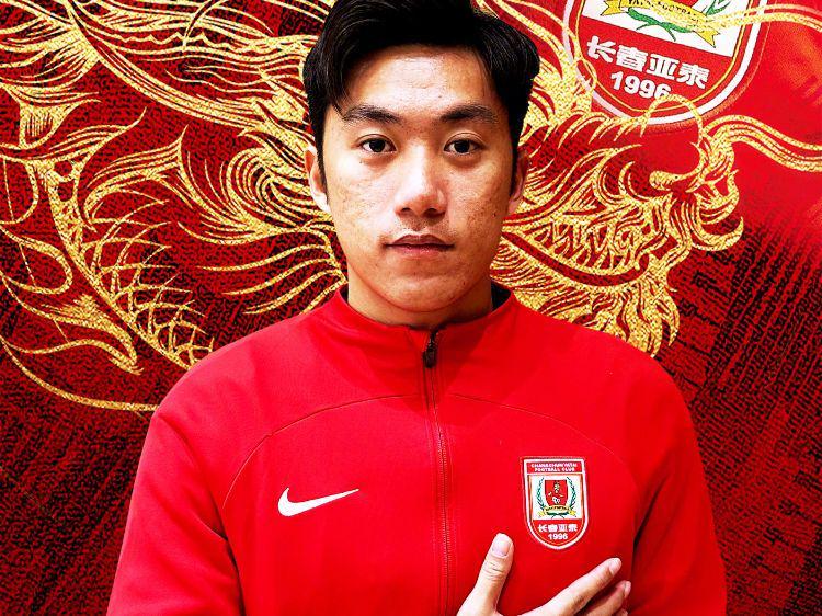 中超热身赛：新援任意球破门，大连英博10津门虎，K联赛球队观战