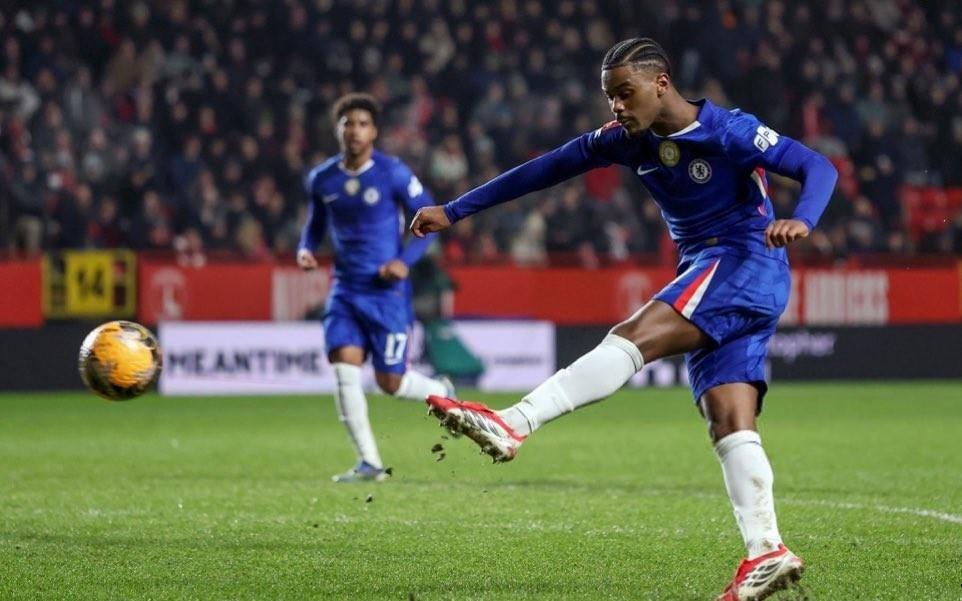 哈托：我没庆祝是因为我自己都惊讶球居然进了