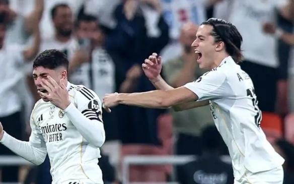 皇马VS巴萨：法国双后腰坐镇英格兰中场天才领衔贡萨洛顶替姆皇