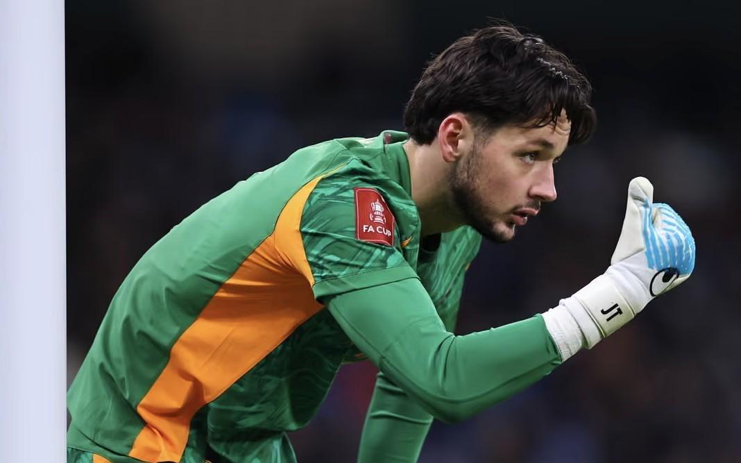 埃迪豪：特拉福德是一名非常优秀的门