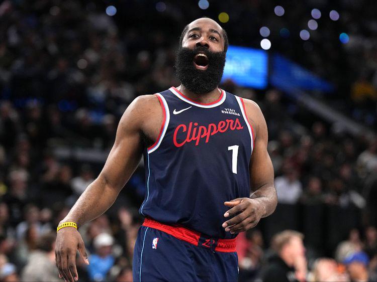 西部最新排名：快船高歌猛进，湖人爆冷连败，太阳剑指前五