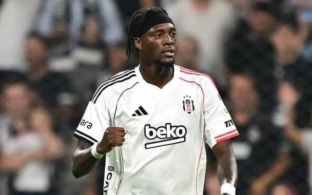 DO：维拉可能签亚伯拉罕顶替马伦，埃梅里非常欣赏球员