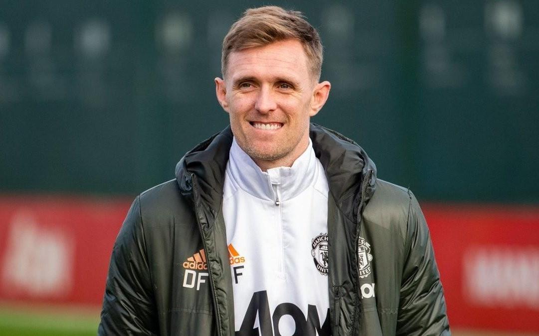 记者：弗莱彻被邀请加入卡里克教练组，但他想回去带曼联U18