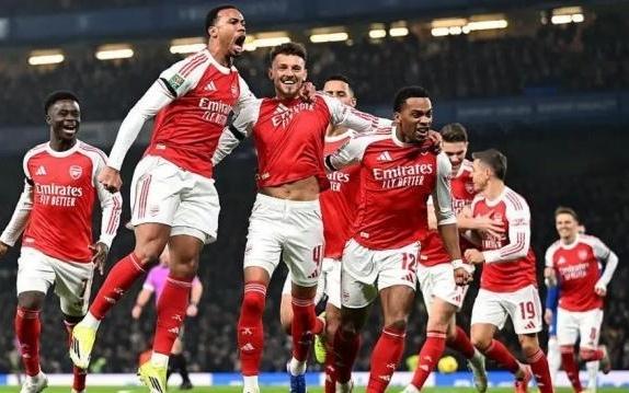 5年来首次半决赛赢球阿森纳有什么