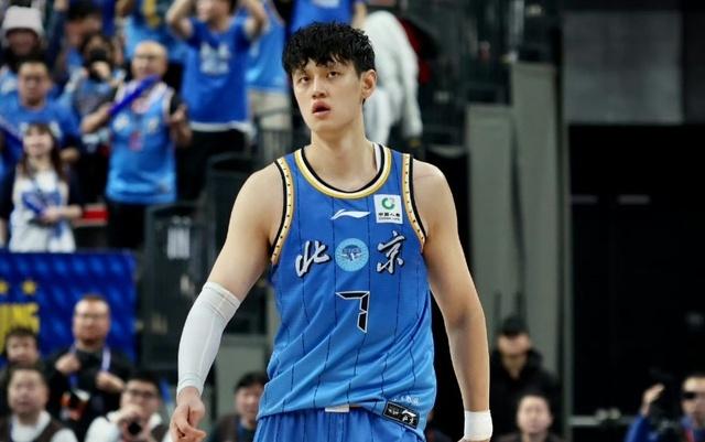 CBA最新消息！曾凡博遭遇重伤，山西男篮换掉顶级外援