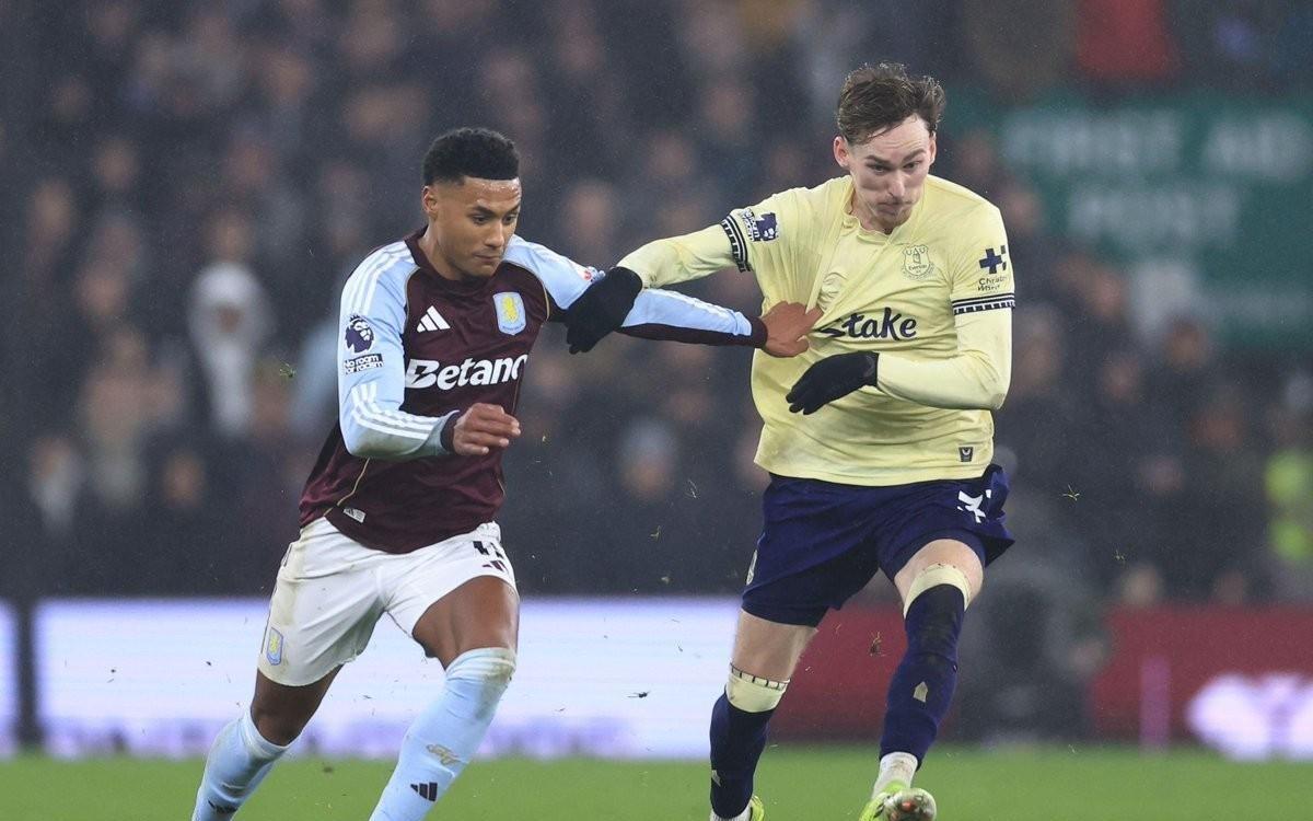 01不敌埃弗顿，维拉各项赛事主场11连胜遭终结