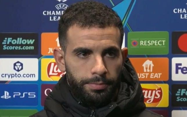 艾特努里：比赛很艰难，我们会保持团结