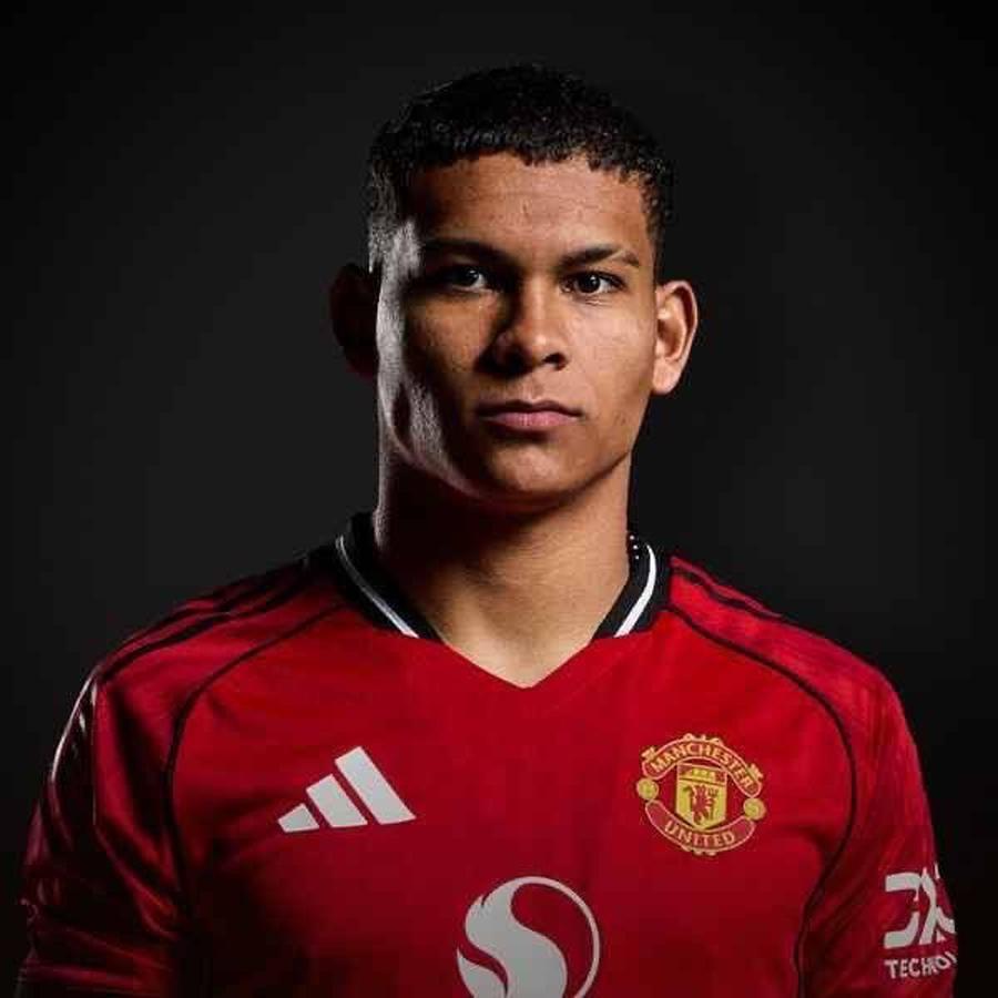 曼联700万铁闸拒绝冬窗离队！接洽恩迪迪真相揭晓，两人仍是目标