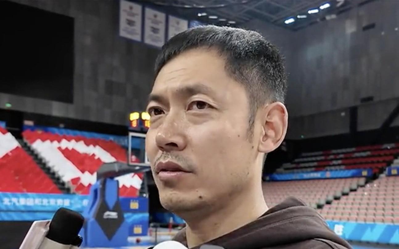 张庆鹏：今晚不会让沈梓捷冒险复出，我们会以学习的态度拼北京