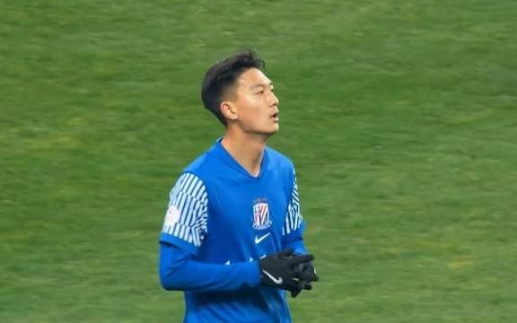 王钰栋留洋要趁早，与胡荷韬打动欧洲球队，别像申花2将浪费天赋