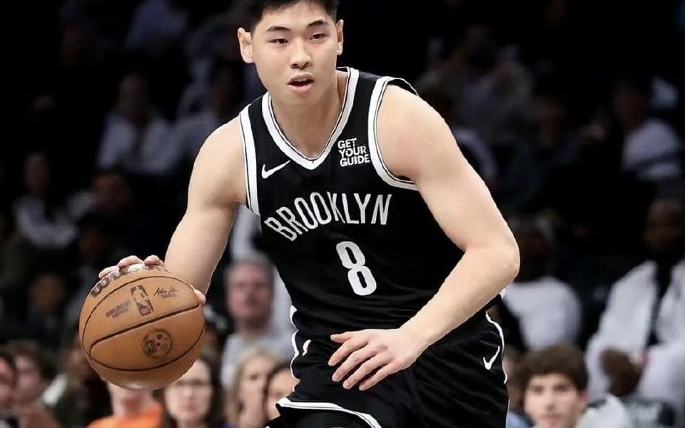巨大争议！崔永熙盛赞广东队像NBA，曾说张镇麟被辽篮球迷怒喷