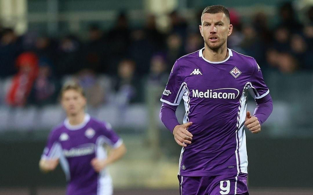 斯基拉：哲科今晚到德国，明天接受沙尔克体检并正式签约