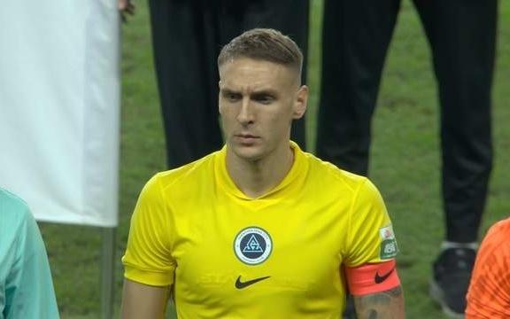 中超冠军留在上海,海港打平夺冠申花剩理论可能指望大连阻击