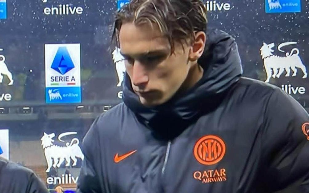 皮奥：球迷给了我和维埃里一样的歌声我还没法和他相提并论