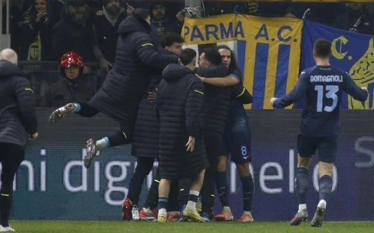 自2017年2月以来，意甲首次有球队在9打11的情况下取胜