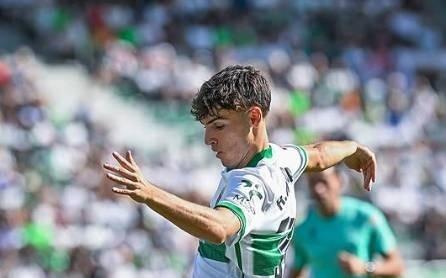 每体：皇马1月曾尝试签埃尔切小将门