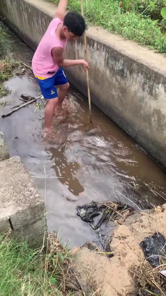 这稍微不注意就要插中了