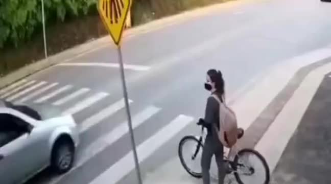 这件事深刻地证明了很多时候不是自己注意就有用