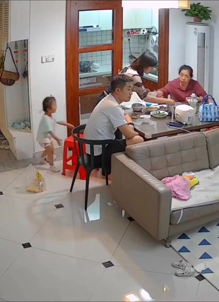 人与人之间这么点信任都没有？