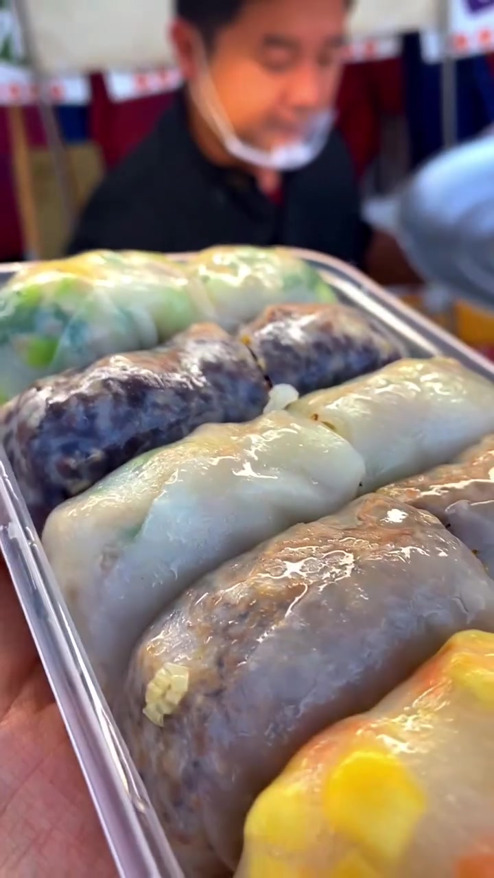 这是哪里的美食啊？看着也太行了！