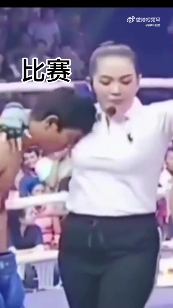 这比赛这么难的吗？拳手直接吓晕了