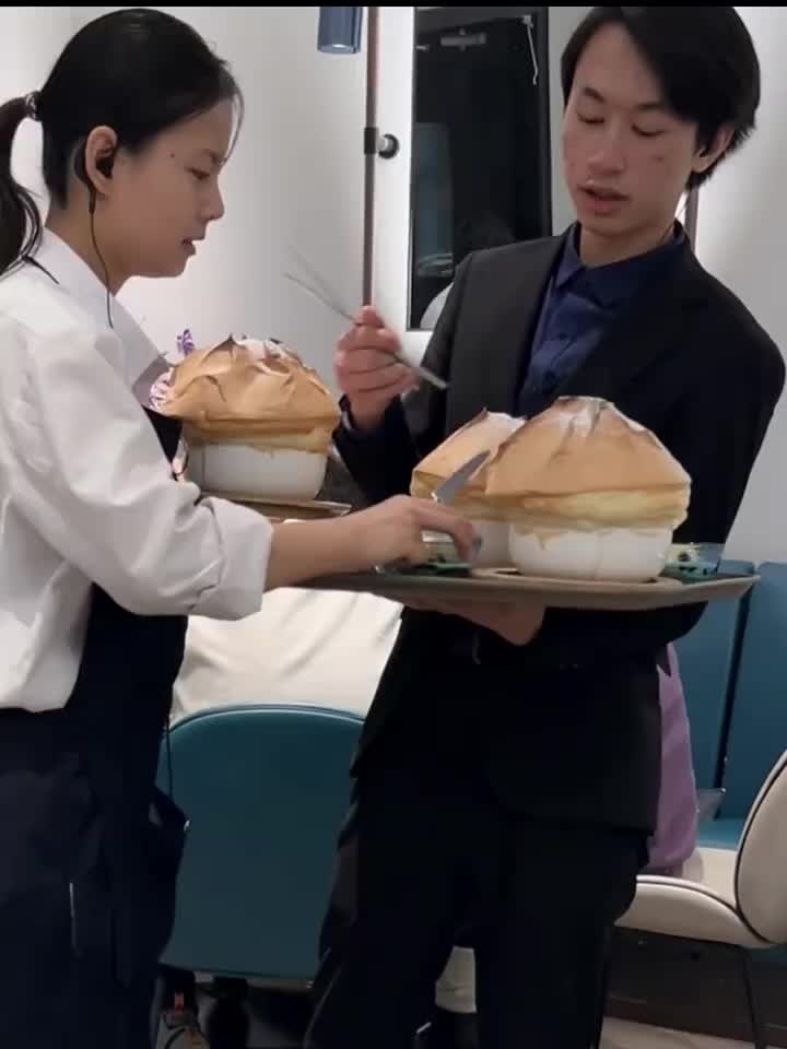 第一眼看到这玩意一度让我不知道怎么下口