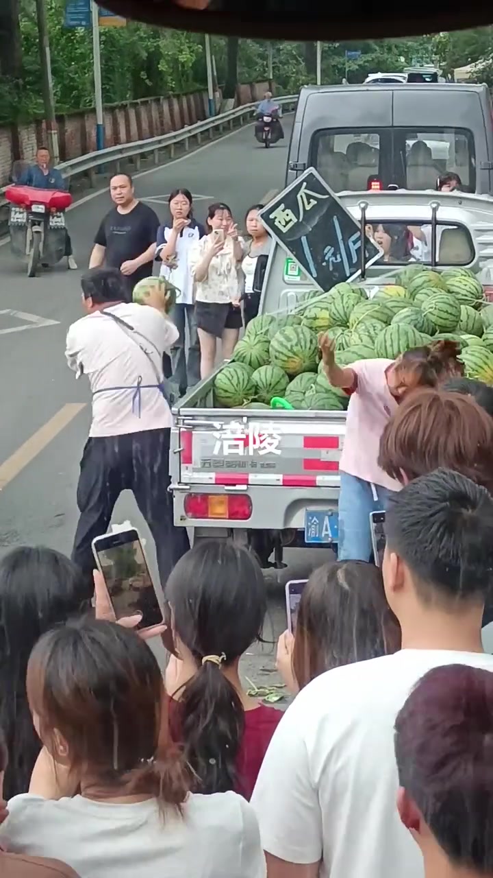 可怜之人必有可恨之处！