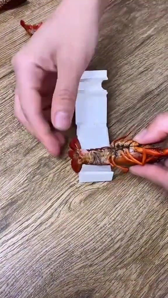 剥虾界的德芙！真的有这么丝滑吗？拿一个给我试试