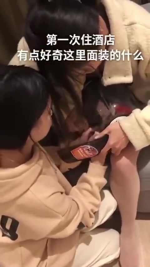这东西不是扫码就可以打开的吗？？