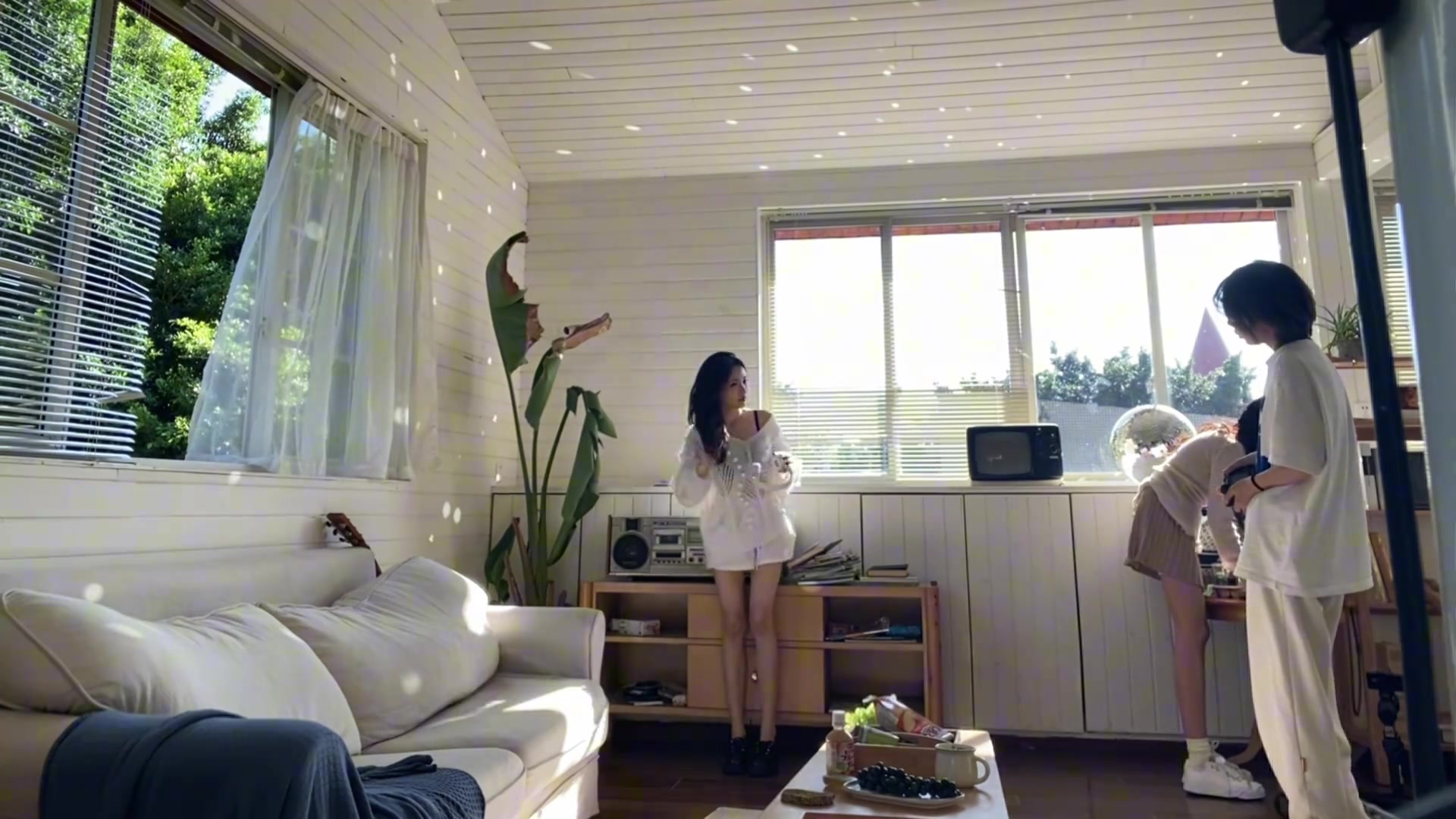 妹妹太瘦了！多吃点肉吧