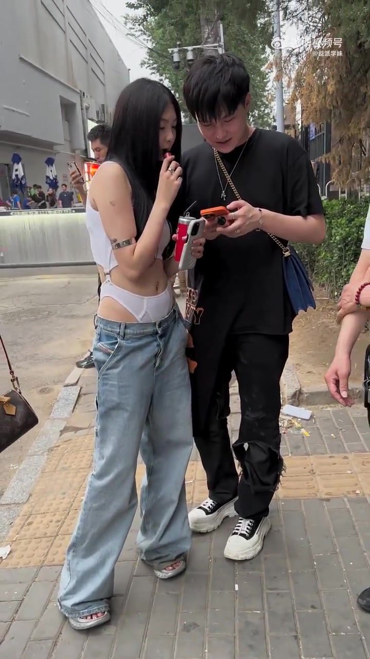 这衣服也能穿出来的吗？