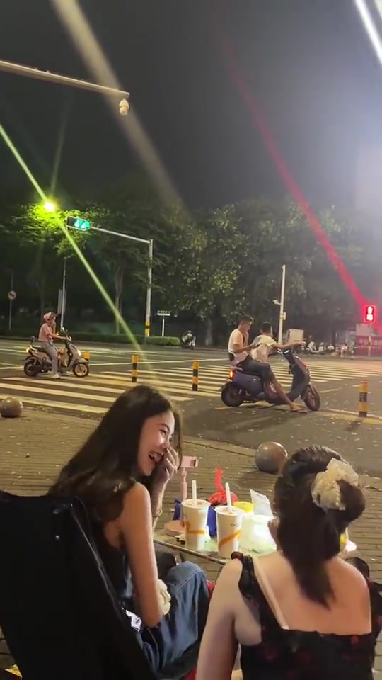 走男人的路让男人无路可走！