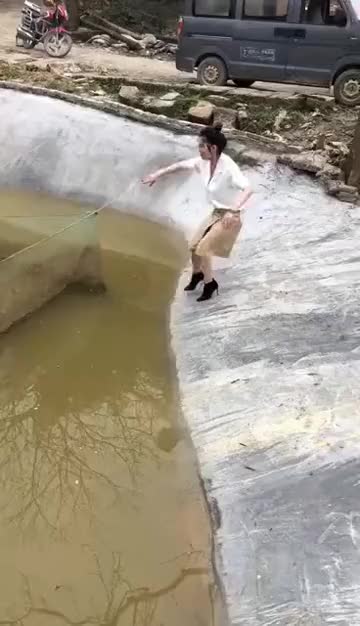 好大一条鱼，目测一个100斤左右