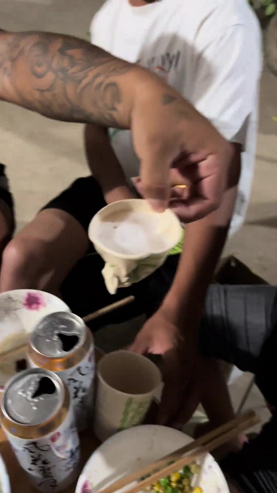 喝醉最讨厌两种人，一种赖酒的还有一种是发现我赖酒的