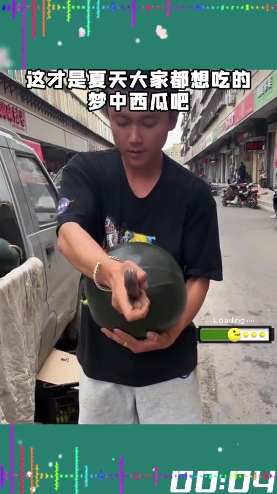 好怕他扎到自己！
