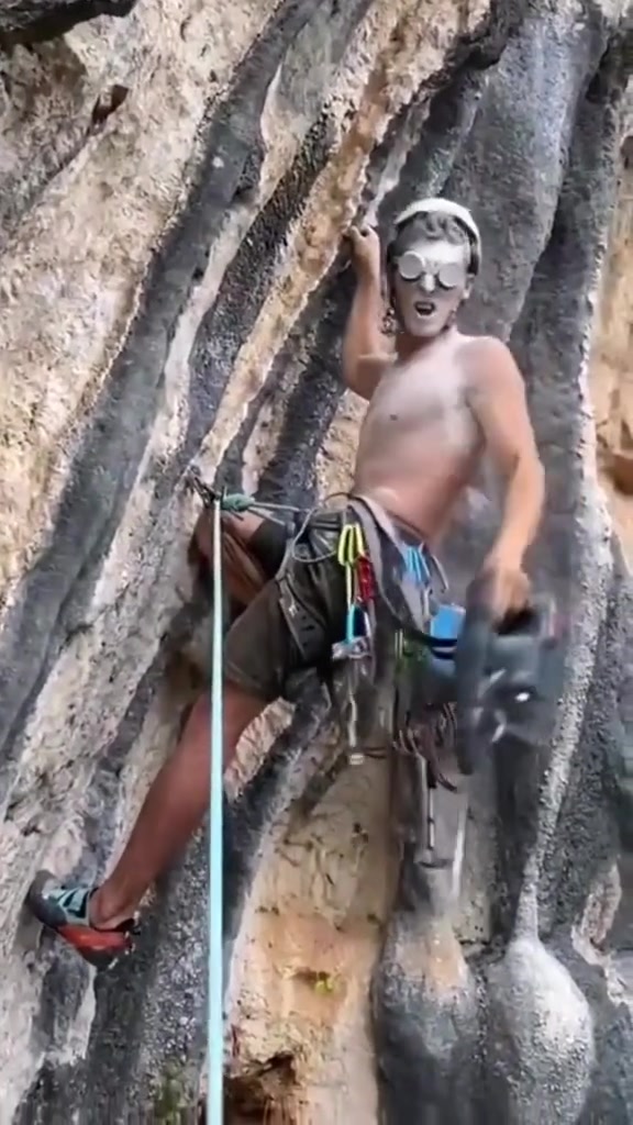 鬼知道他们为了能够攀岩遭受了多少罪