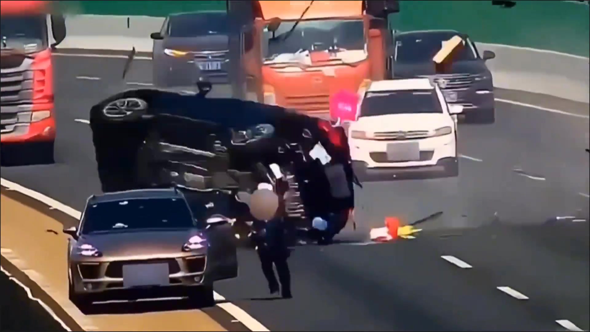 卡宴车主：肾上腺素使我疯狂