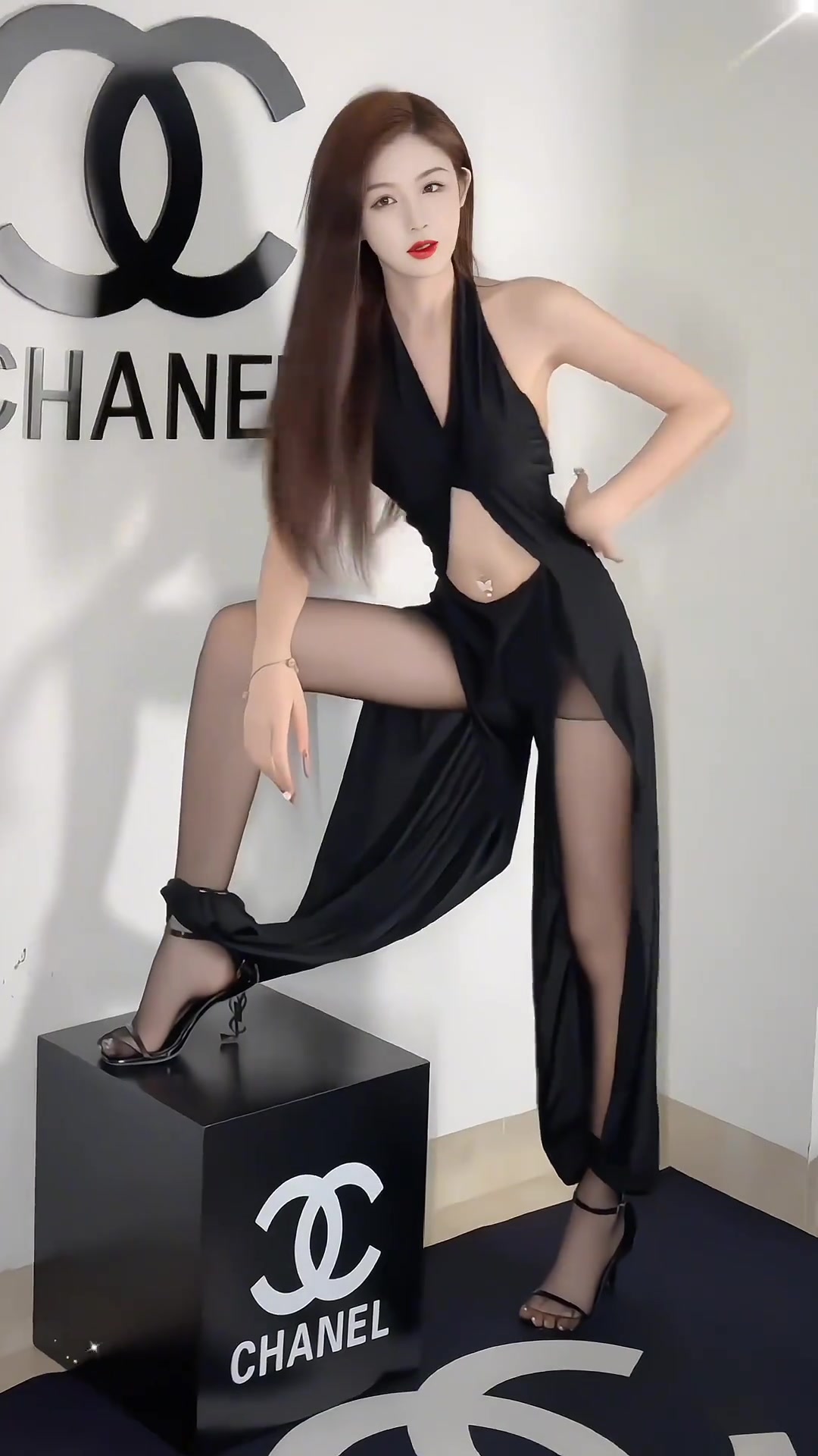 不懂就问，这衣服穿着走路真的舒服吗