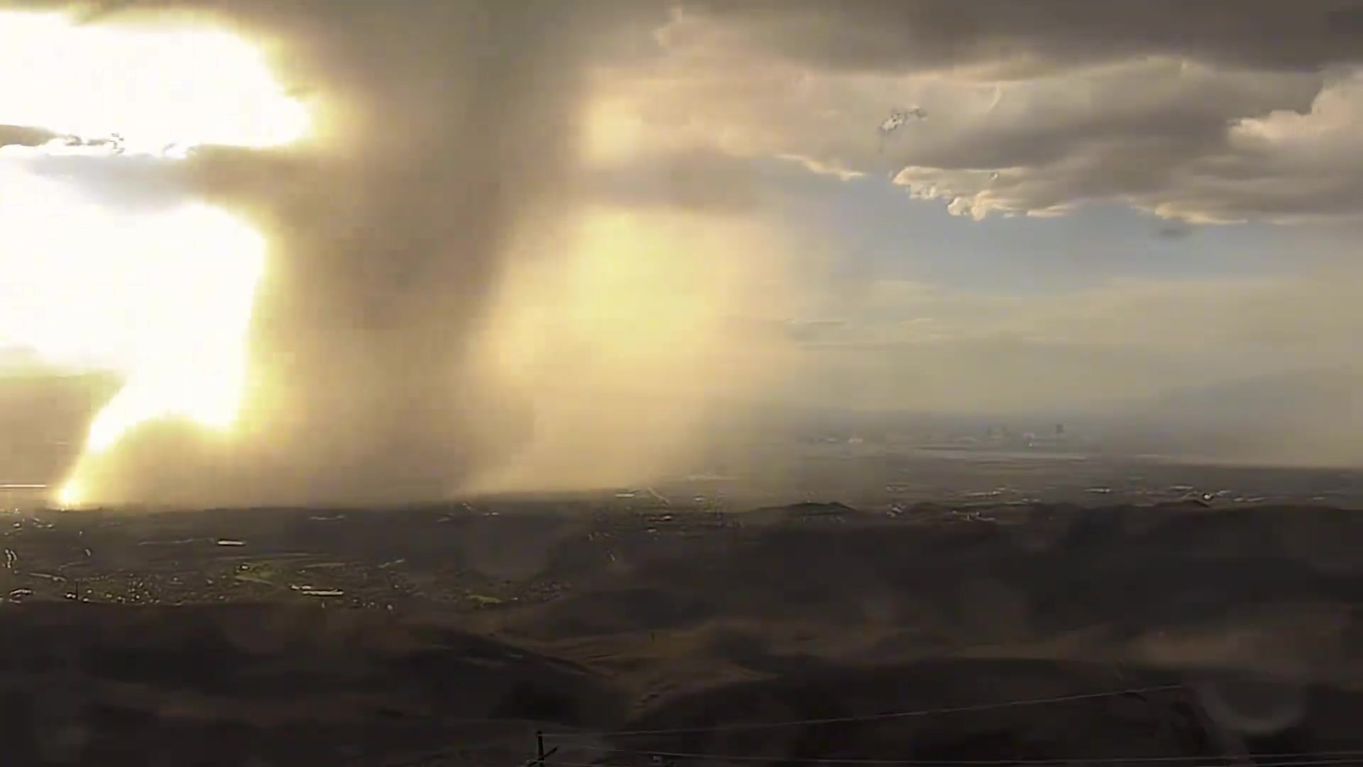 这就是局部下雨啊！！