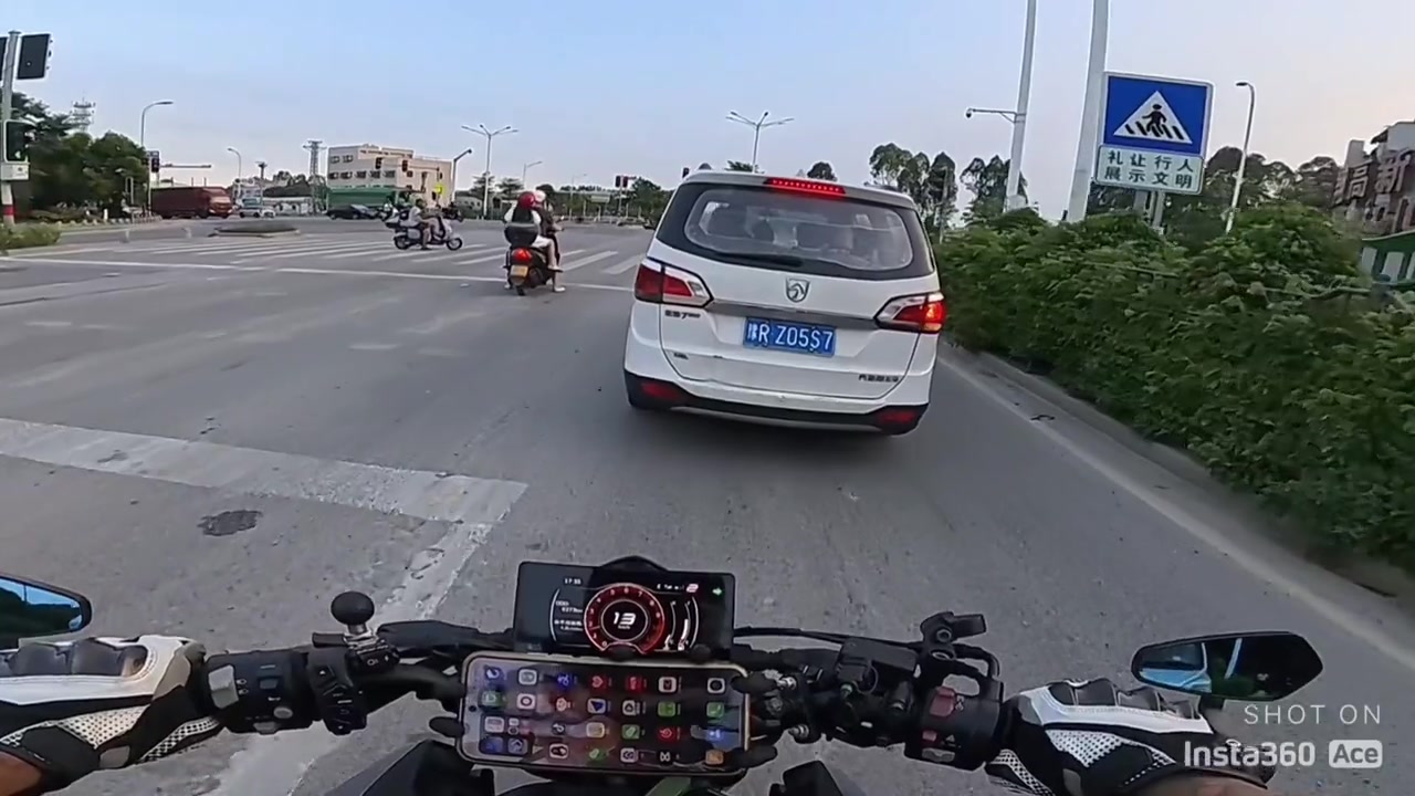 这什么车，那么强的推背感