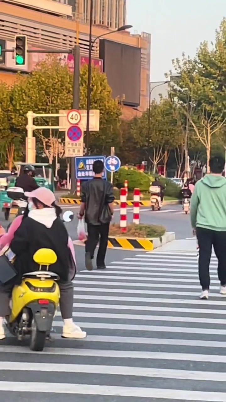 真是要优雅有优雅，要素质有素质